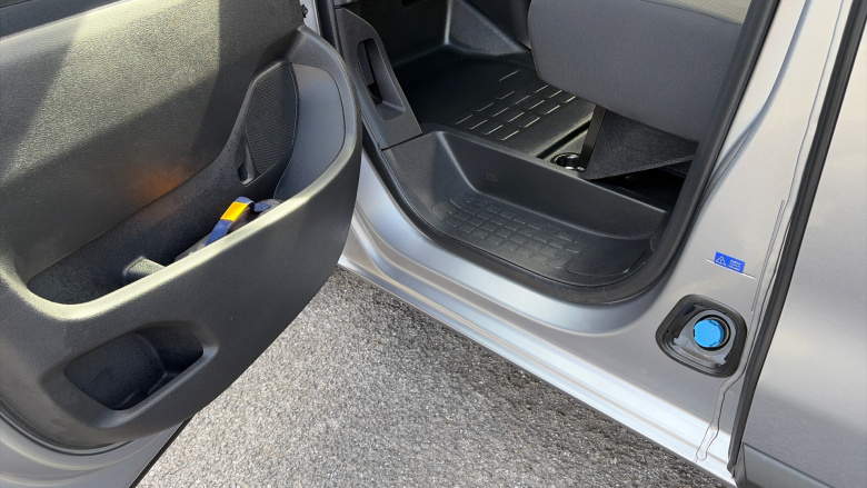 Vauxhall Vivaro L2 Diesel 2.0 Turbo D 145 Prime H1 Van Auto